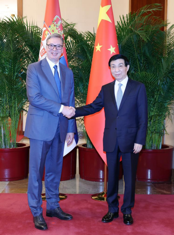 王沪宁会见塞尔维亚总统武契奇相关图片